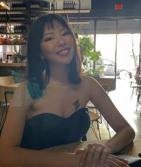 Moe Kihen top pornstar galleries