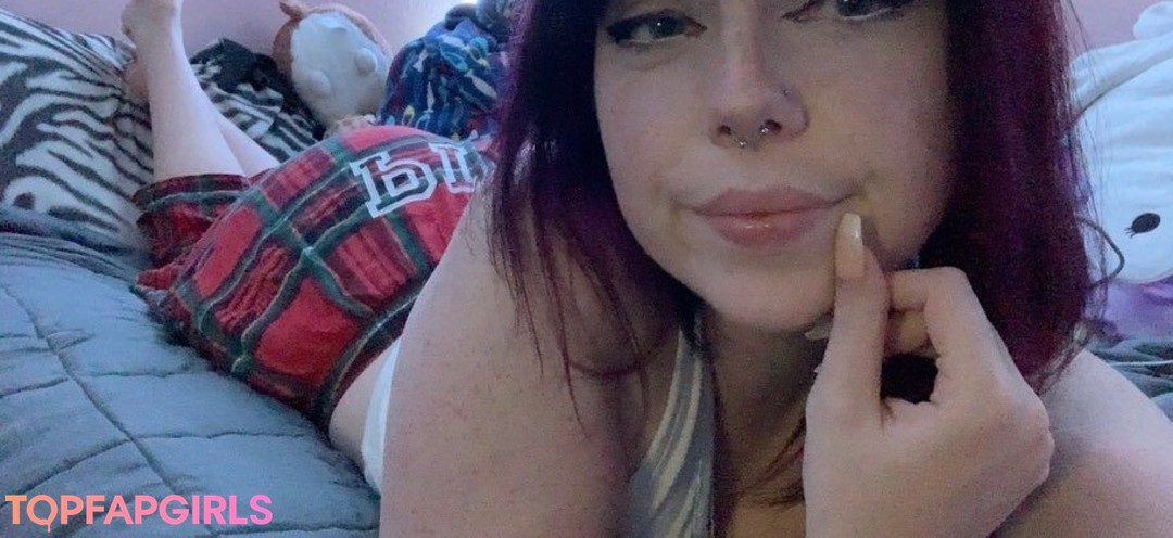 Daisyy mayyy pornstar art pic