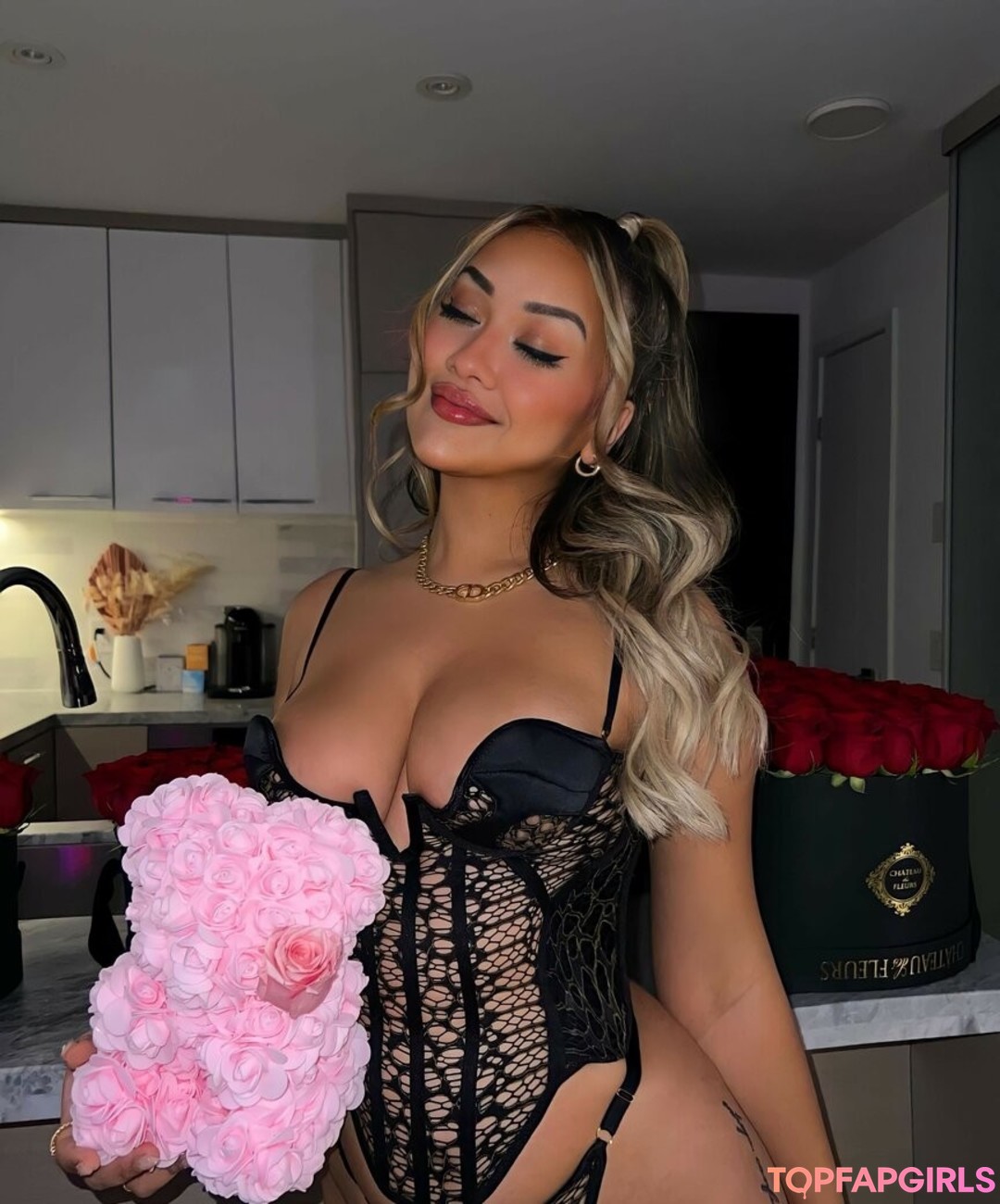 SandraXO erotic star picture