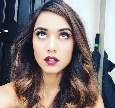 Summer Bishil actress archive