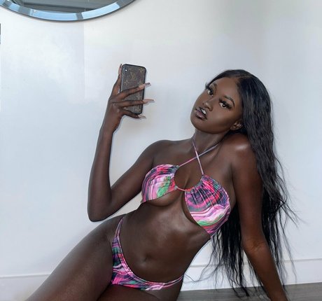 Anyang Deng top pornstar photo