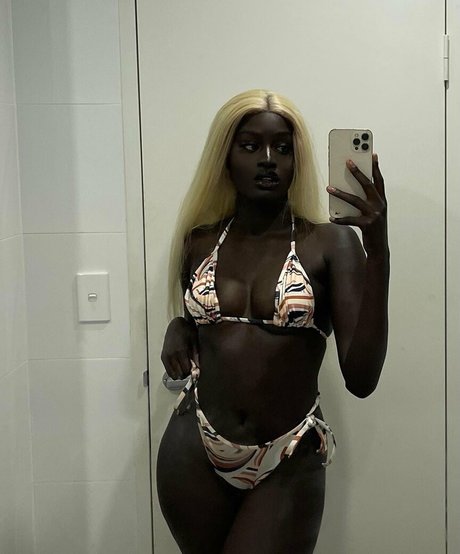 Anyang Deng perfect pornstar photo