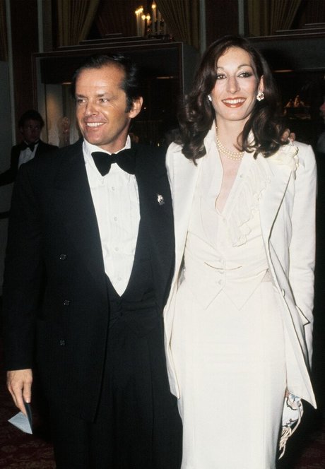 Anjelica Huston star sex pictures