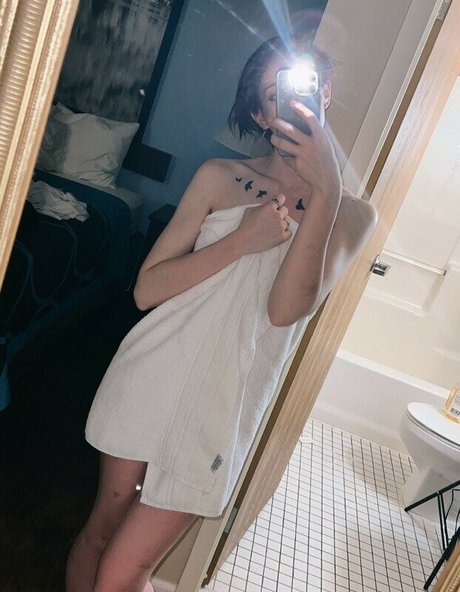 Twelveshade sex actress images