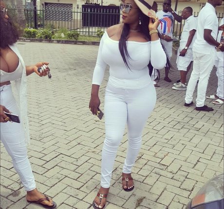 teen tits onlyfans hot nude images