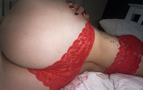 naughtyblondexx model art images