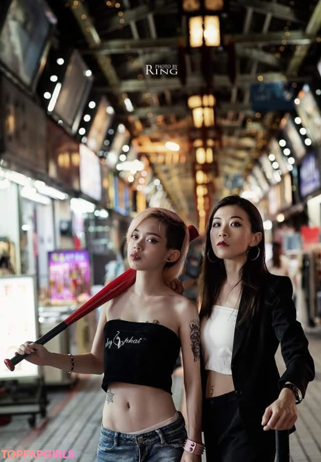 EmotionalBirdy xxx actress photos