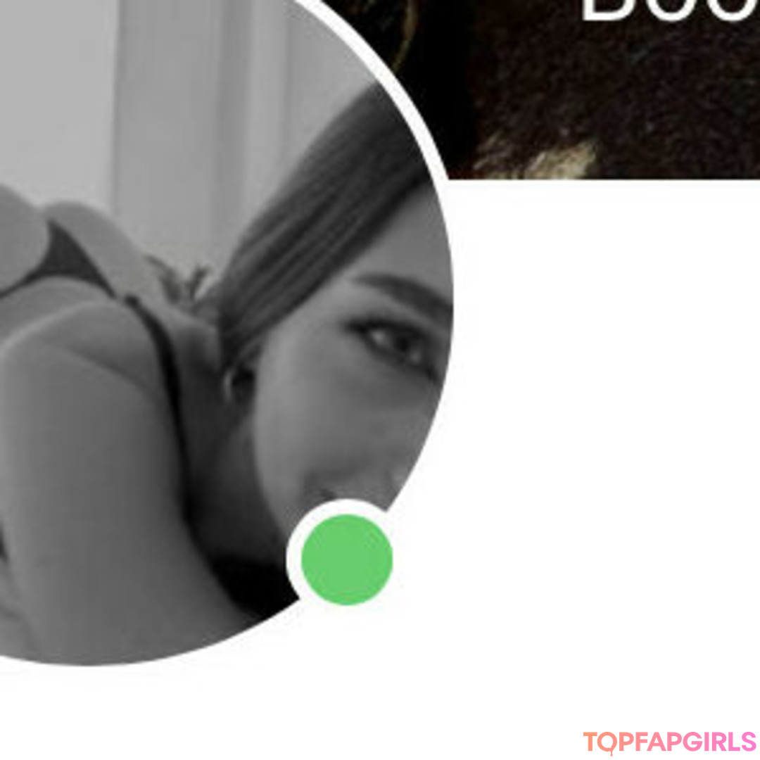 ginadeluca model top pic