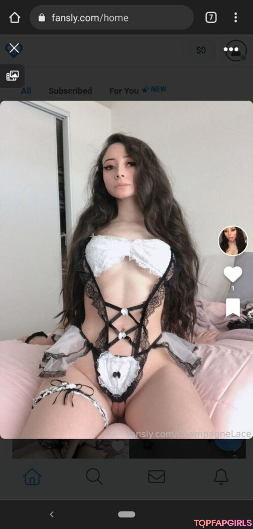 ChampagneLace star nude photo