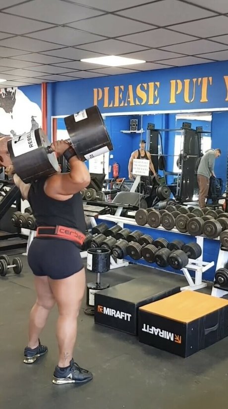 StrongWomen_ pornstar hd picture