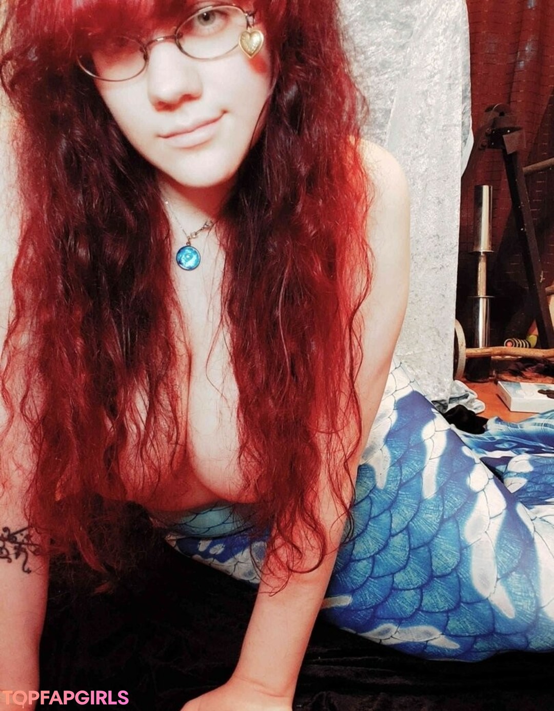 Mermaid Lunette pornstar erotic pictures