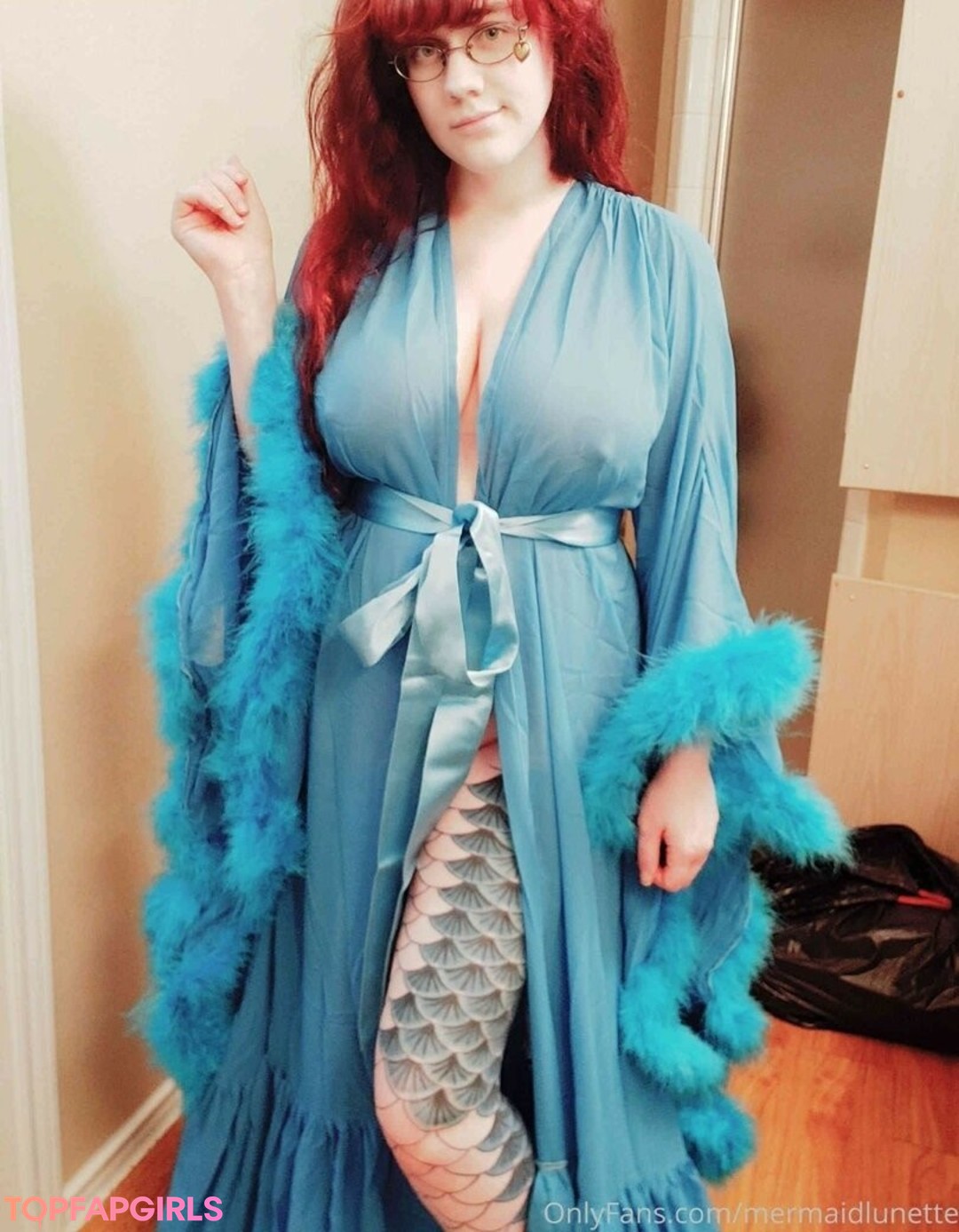 Mermaid Lunette model art gallery