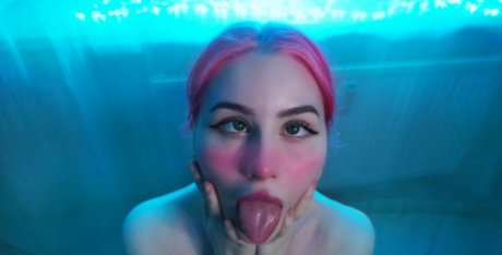 malinavag1na pornstar naked image