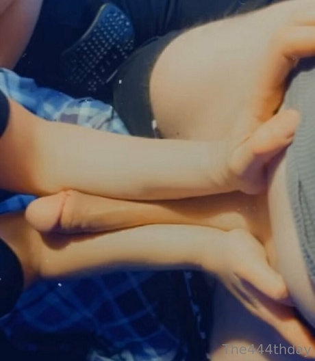 sun0fsam erotic pornstar image