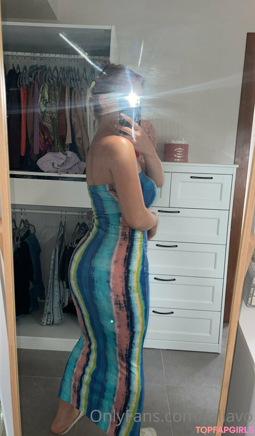 iuliavo pornstar naked picture
