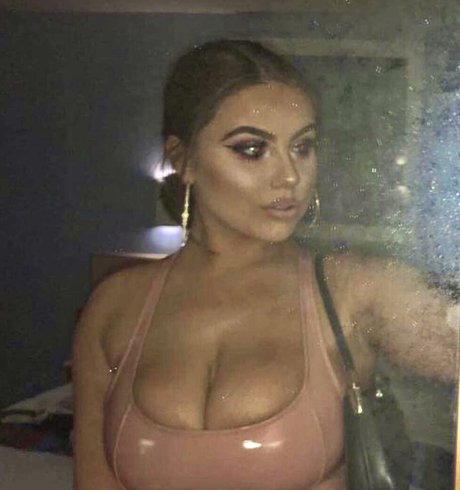 Emma Willis pornstar adult pic