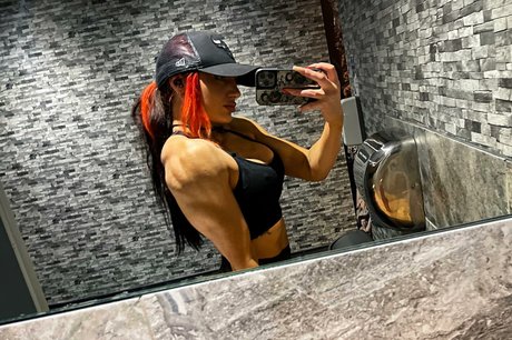 Jana Johnston pretty pornstar pics