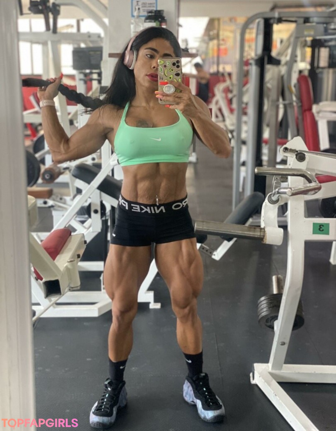 Yanet best actress picture