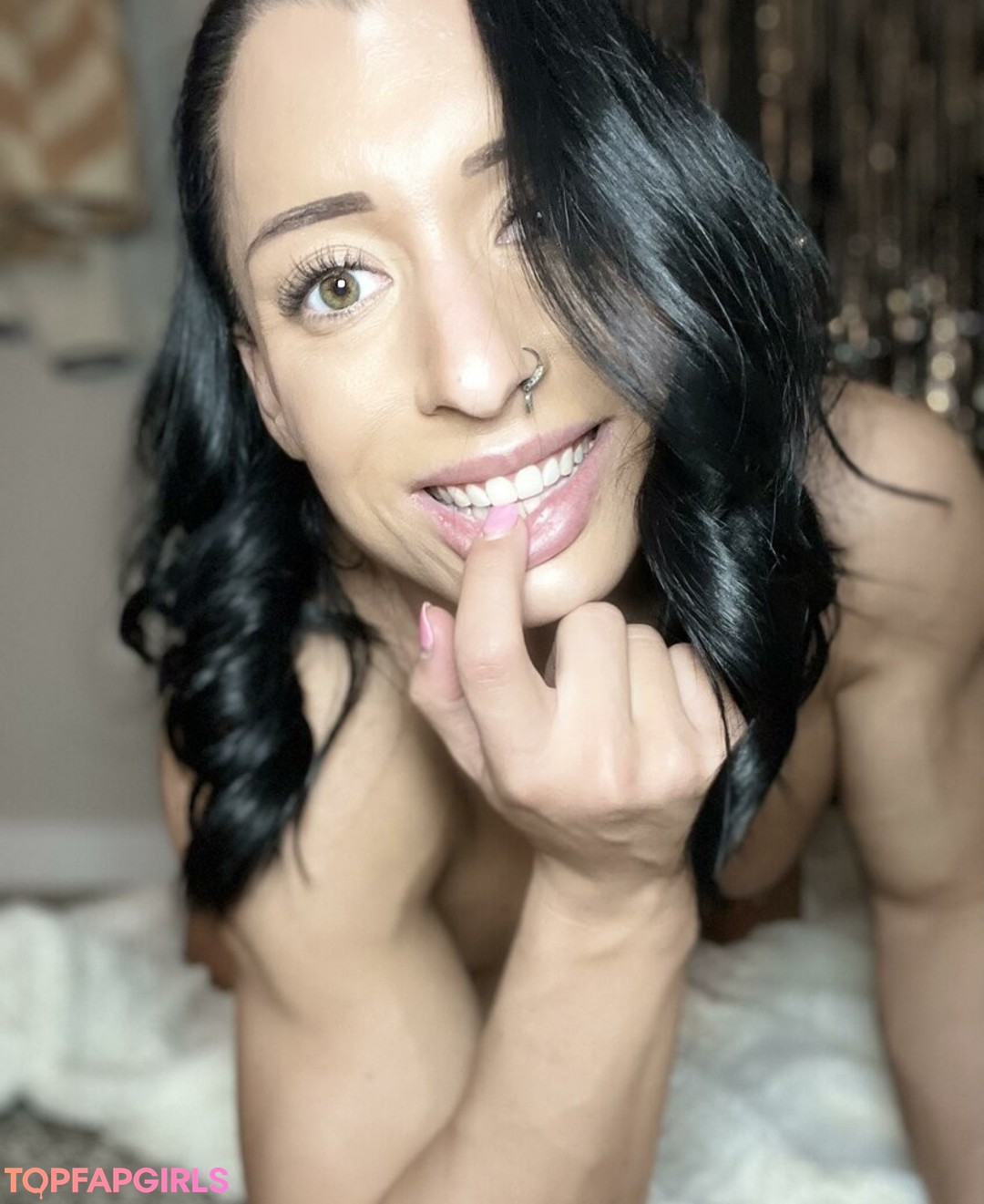 Tay Bae star hot galleries