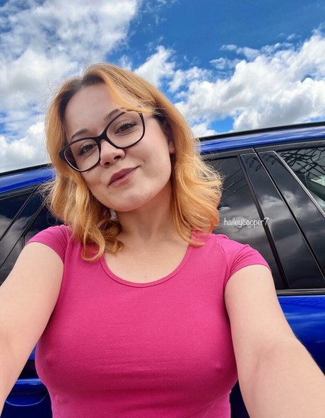 Hailey Cooper porn star image