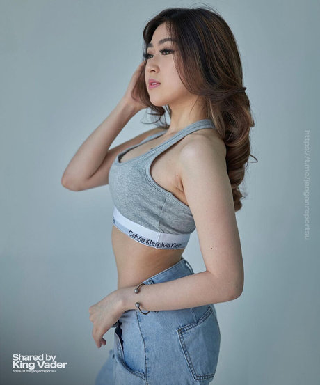 Felicia Carissa sexy actress photo