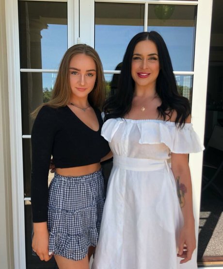 Ruby Pearl Esler free actress photo