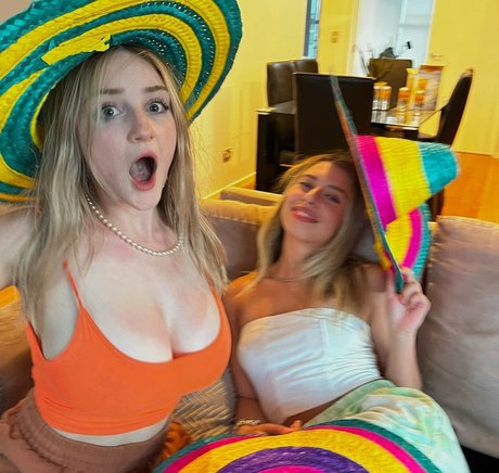 curvy blonde milf onlyfans free nude galleries