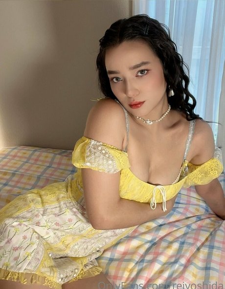 Rei Yoshida model high quality pictures