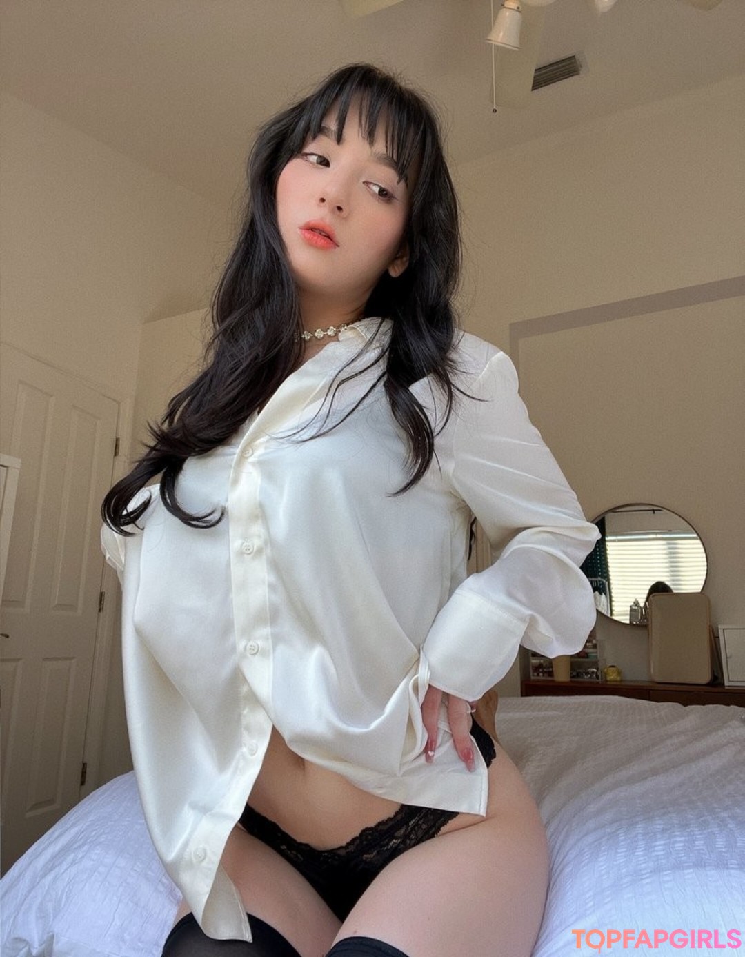 petite skinny onlyfans adult photos