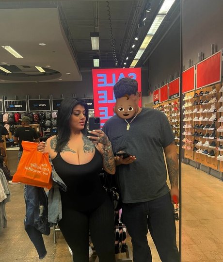 Kim Rose sexy pornstar img