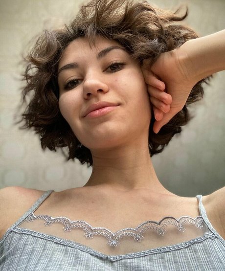 adorable dina sex pornstar pic