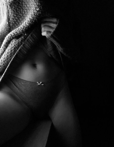 adorable dina naked pornstar images