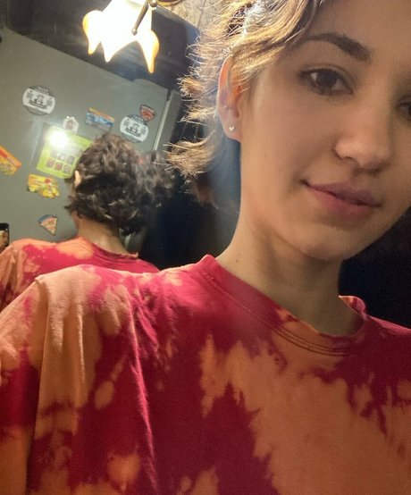 adorable dina best star picture