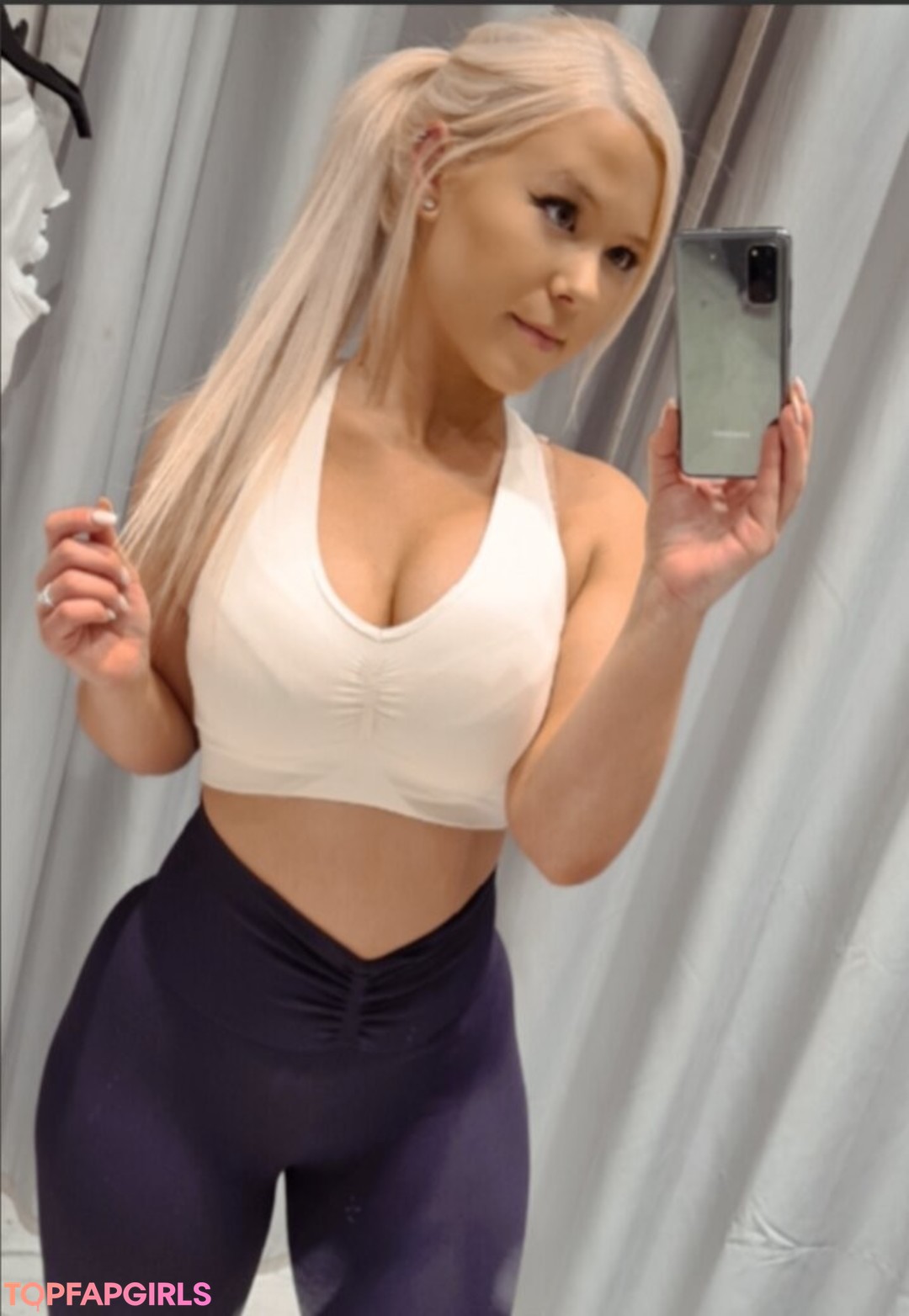 KimJade999 nude actress images