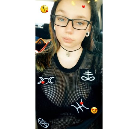 Gabby Swears free actress pic