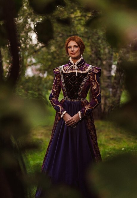 Miroslava Ladovir beautiful star photos