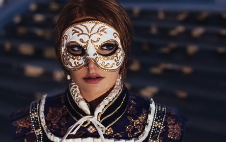 Miroslava Ladovir nude star photo