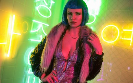 Miroslava Ladovir art pornstar gallery