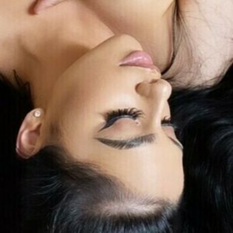 mother daughter onlyfans hd gallery