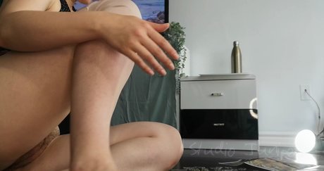 Studio Juniper free actress picture