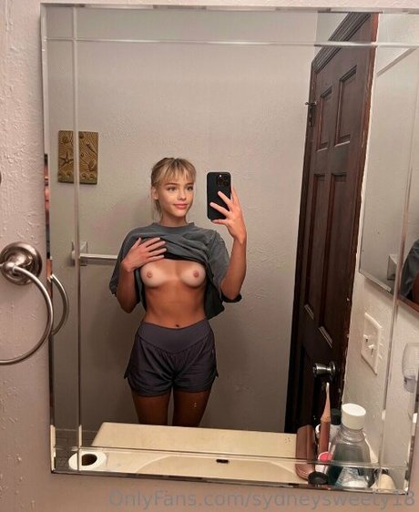 Sydney Sweety nudes pornstar galleries