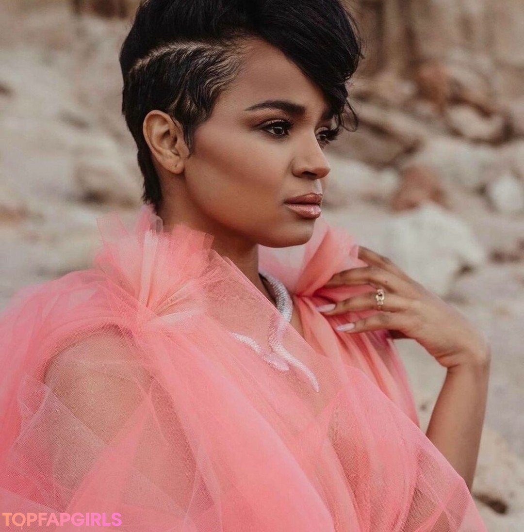 Kyla Pratt model sexy pic