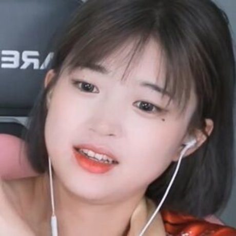 Moonwol0614 nude model pics