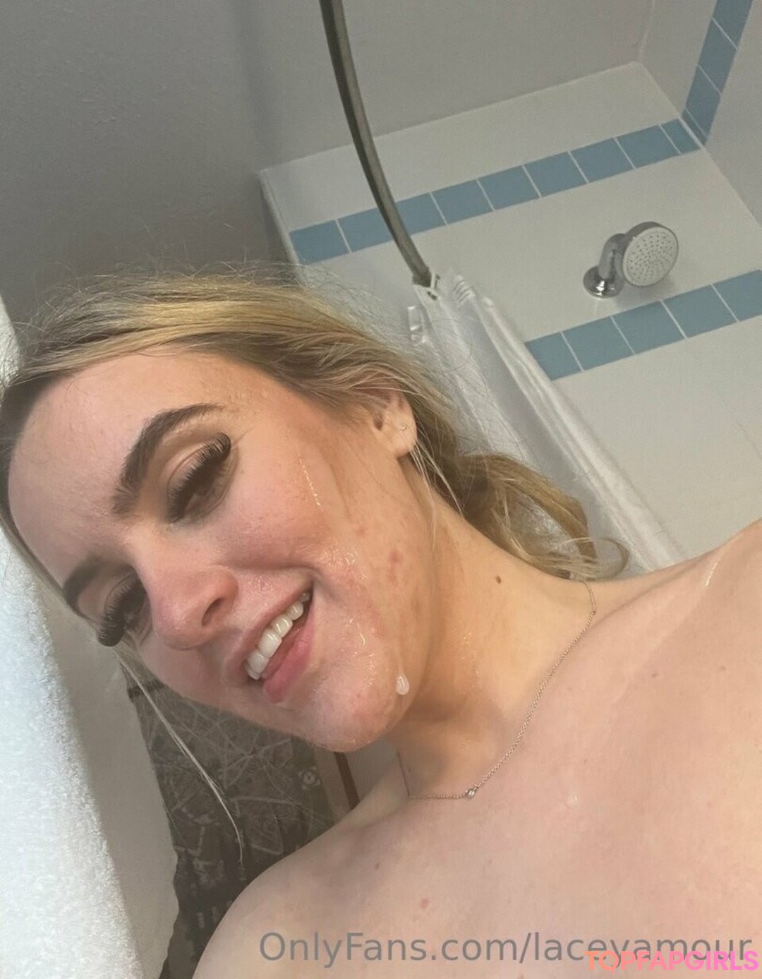 Lacey Amour sex pornstar pics