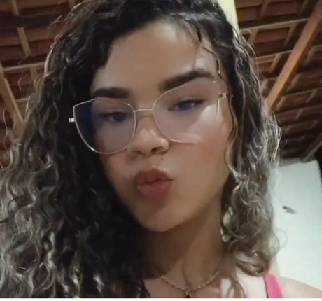 Fernanda Braga art model photos