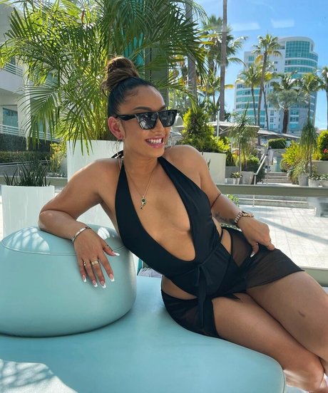 Kimberly Nguyen model nice galleries