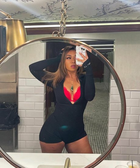 Kimberly Nguyen pornstar pretty picture