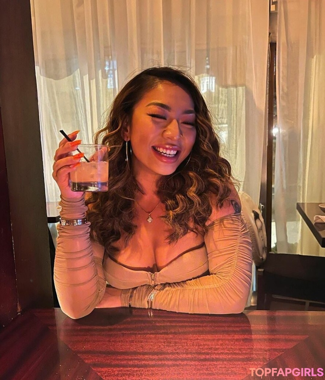 mini dress onlyfans pornographic images