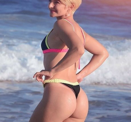 Pati Zovia pornstar free pictures