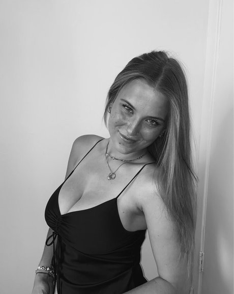 Madisun Sullivan hot pornstar photos